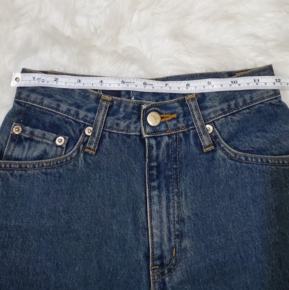 Vintage wash high waist mom jeans - Picture 2 of 9